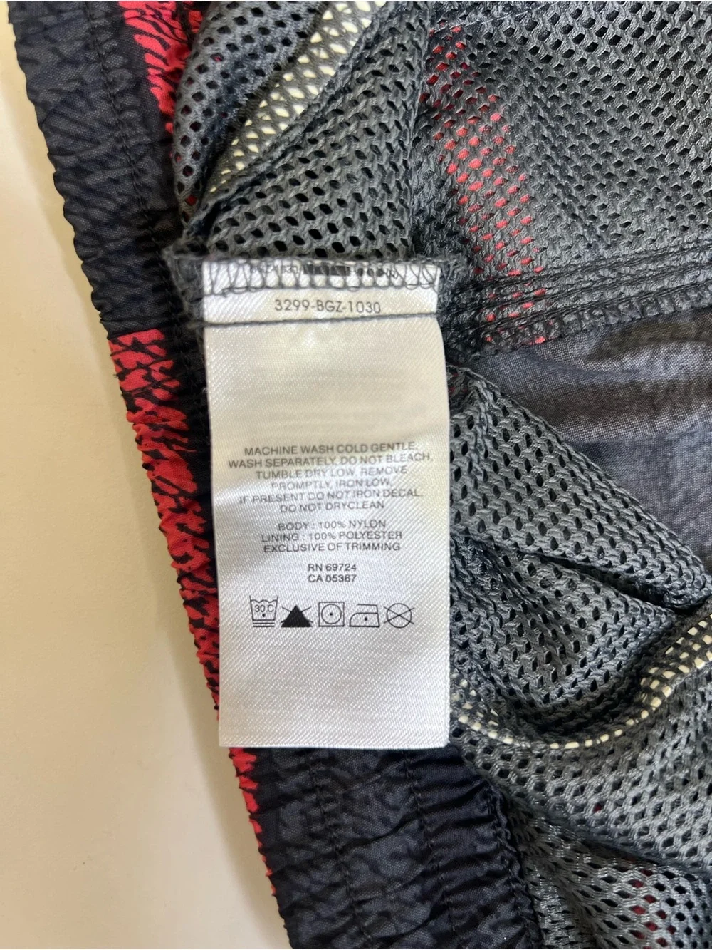 Columbia Swim Shorts Men’s Red/Black/Charcoal Striped Trunk Lined - Size Medium